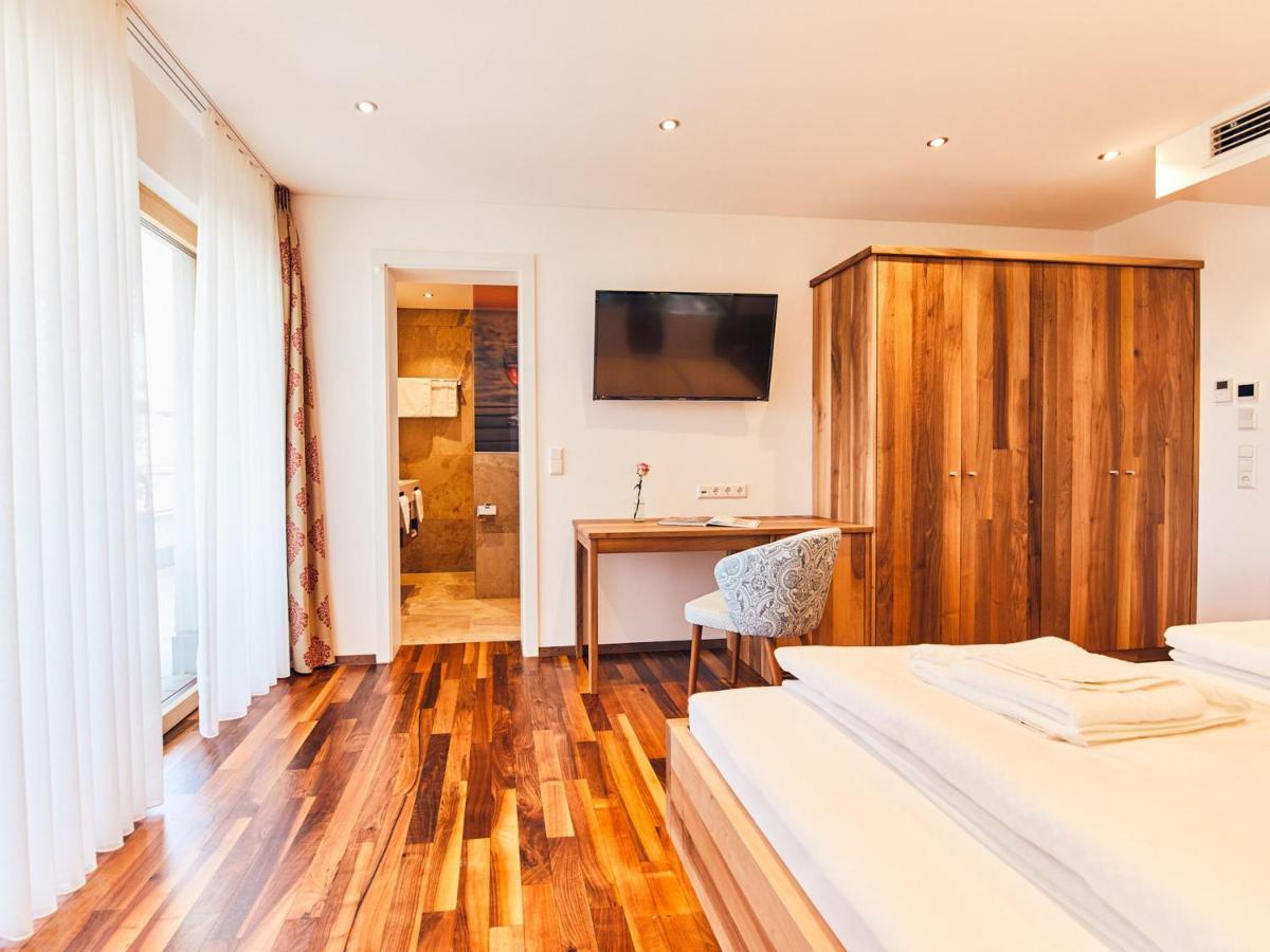 Hotel Hornstein - Weingut, Vinothek & Gastronomie Nonnenhorn Zewnętrze zdjęcie