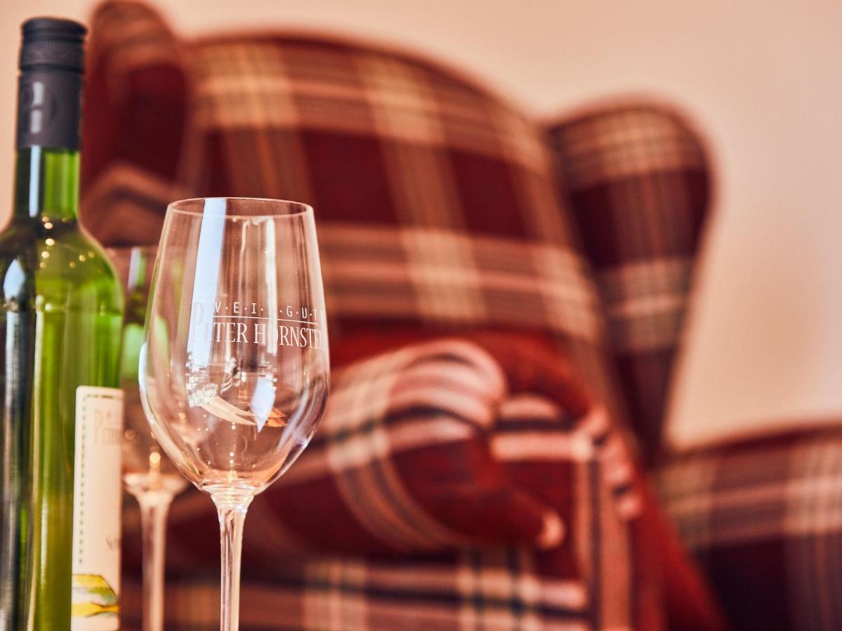 Hotel Hornstein - Weingut, Vinothek & Gastronomie Nonnenhorn Zewnętrze zdjęcie