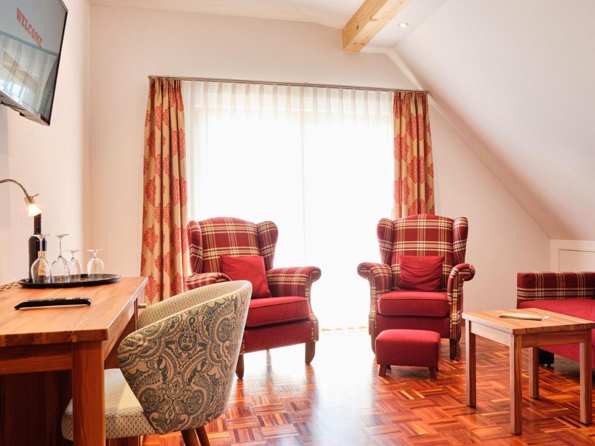 Hotel Hornstein - Weingut, Vinothek & Gastronomie Nonnenhorn Zewnętrze zdjęcie